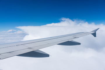 Obraz premium Blick aus dem Flugzeug
