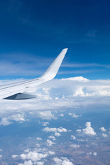 Fototapeta premium Blick aus dem Flugzeug