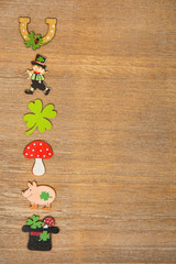 Hintergrund mit Glückssymbolen