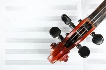 Naklejka premium Notebook and violin