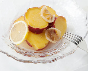  さつまいものレモン煮
