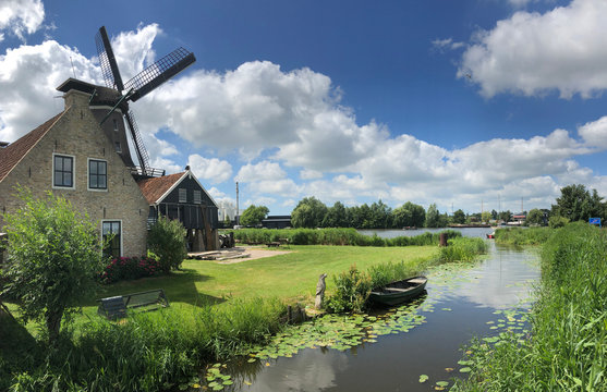 De Rat windmill in IJlst