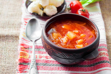 Tomato soup with cabbage and cauliflower