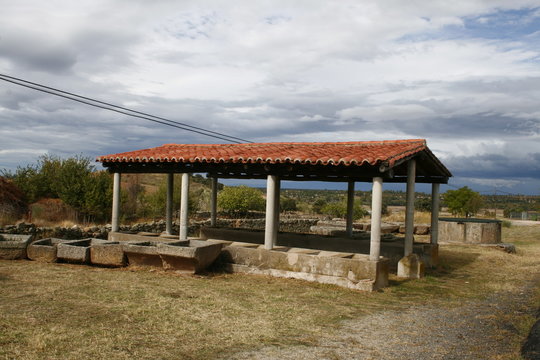 Lavaderos antiguos de pueblos