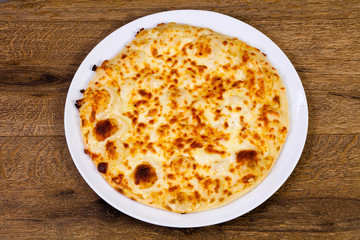 Tasty Cheese pizza