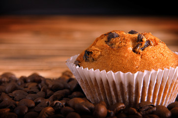 chocolate chip muffin