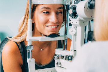Ophthalmology. Applanation tonometry and eye pressure test