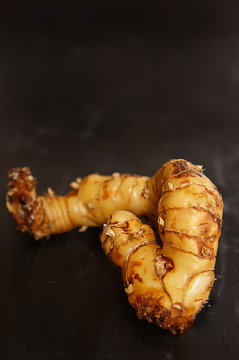 Galangal root