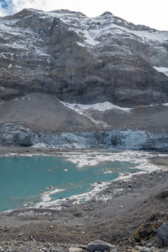 Gletschersee im Griess am Fuss der Clariden-Nordwand, Klausenpass