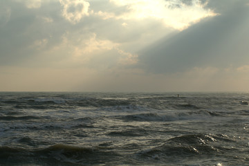 seascape,waves,horizon,light,weather,panorama,clouds,nature,