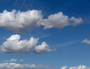 clouds in the blue sky
