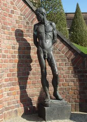 Männer-Akt - Statue - Kloster Kamp