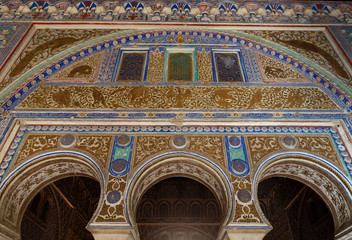 Obraz premium Details of interior architecture in Royal Alcázar of Seville. Andalucia. Spain.