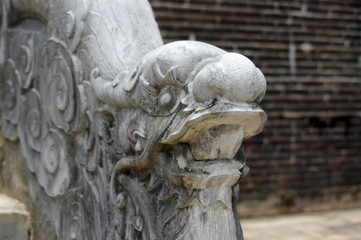 Naklejka premium Dragon sculpté