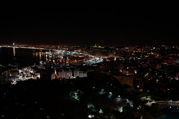 Fototapeta na wymiar Panorama view of Algiers city at night