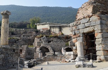 Fototapeta na wymiar Ancient ruins.Street of ancient ruins.The ruins of an ancient house. Efes. Izmir. Turkey