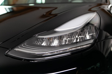 Front headlight Tesla Model 3