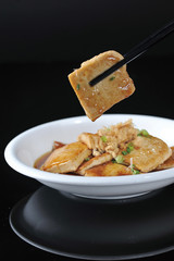Fried tofu with meat
