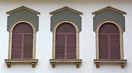 Portuguese era building facade with Corinthian style windows of 17th century in Old Goa, India