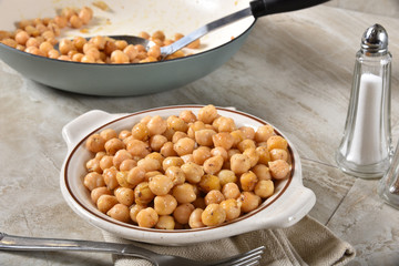 Fried chickpeas