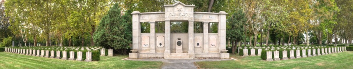 Sowjetischer Soldatenfriedhof gefallener Rotarmisten des zweiten Weltkrieges auf dem...