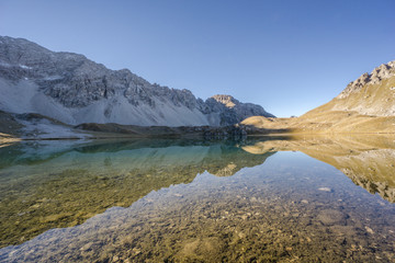 Berg gespiegelt in Seen in den Allgäuer Alpen