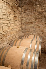 tonneaux en cave