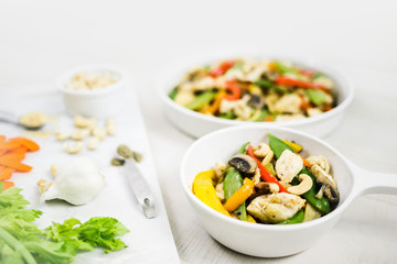 Cashew Asian Stir Fry with Chicken and Vegetables