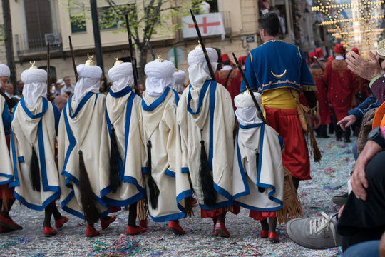 Moros y cristianos