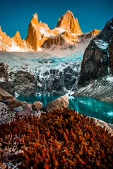 Foto op Plexiglas Cerro Chaltén Zonsopgang in Laguna Sucia, Cerro Fitz Roy, Patagonië, Argentinië