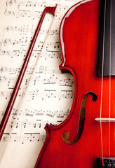 Fototapeta premium skrzypce z partyturą