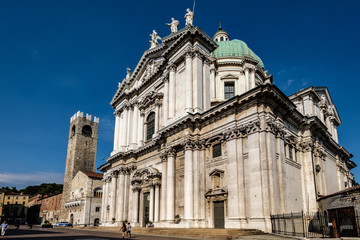 Fototapeta na wymiar Brescia, Duomo Nuovo