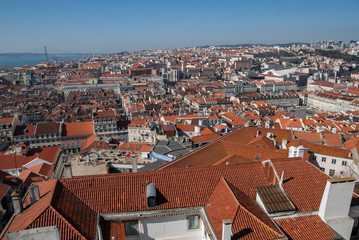 Fototapeta na wymiar Views of Lisbon from Saint George castle
