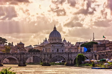 Obraz premium Ponte Vittorio Emanuele II, a bridge over the Tiber near Vatican and St. Peter's Basilica