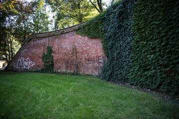 mur na cytadeli © nepos_foto