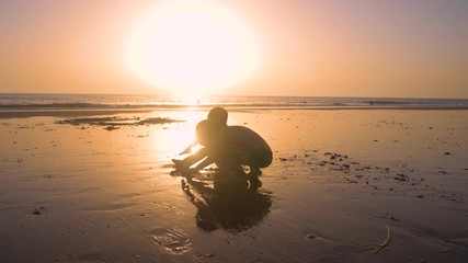 4K Slow motion - Two little brothers running, playing and enjoying while the camera chase them