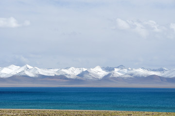 Tibet, lake Nam-Tso (Nam Tso) in summer, 4718 meters above sea level.  Place of power