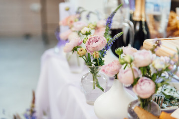 Wedding decoration with flowers and vintage elements