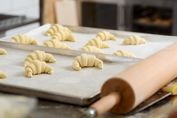 Semi-finished classic crescent rolls