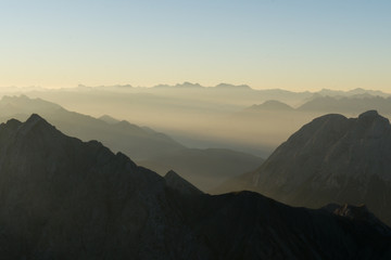 Fototapeta na wymiar Sunrise in the alps