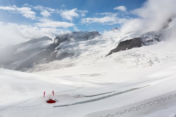 Fototapeta na wymiar Glacier d'Aletsch à Grindelwald