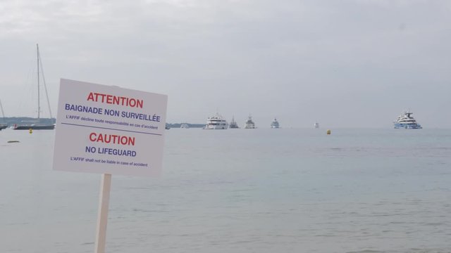 Warnung keine Badeaufsicht