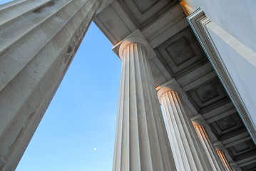 Pillars in columns