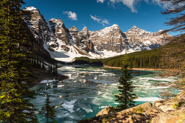 Plakat Panoramic view of Valley of the Ten Peaks, Moraine Lake, Alberta, Banff National Park, Canada