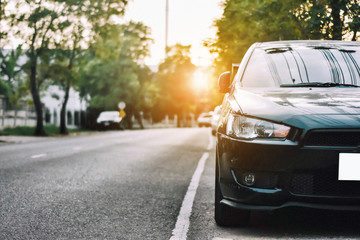 Obraz premium Car driving on high way road,Car a lot on the road