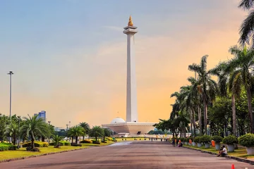 Foto auf Acrylglas Ozeanien Jakarta, Indonesien, Nationaldenkmal (Monas). Das Nationaldenkmal oder Monas ist ein 137 Meter hoher Turm im Zentrum von Jakarta, der den Unabhängigkeitskampf Indonesiens symbolisiert.