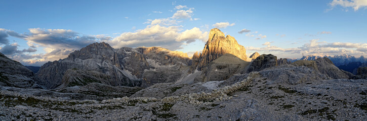 Panorama der Gipfel in den Sextener Dolomiten, Südtirol, Alpen, Italien