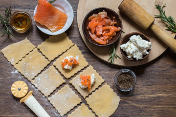 ravioli with salmon and cream cheese cooking process