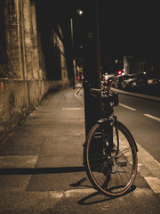 Fototapeta na wymiar Bike on the street 