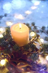 Weihnachtskarte - Adventskerze im Schnee